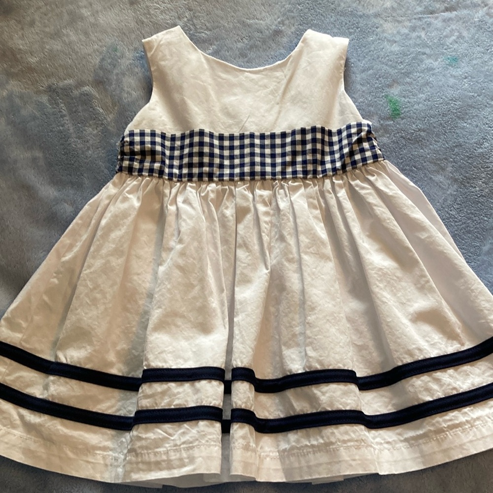 NWOT Classic White and Navy Checkered Girls Dress - Picture 2 of 6